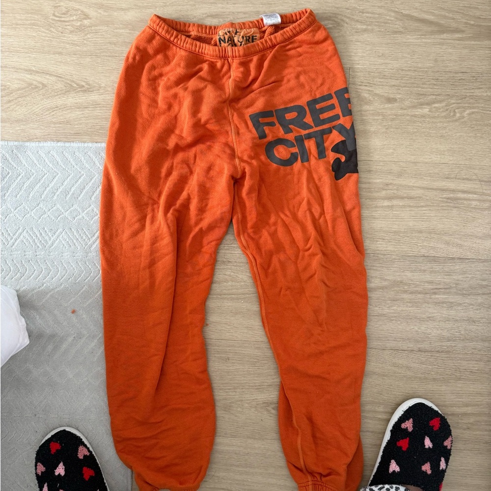 freecity Orange Sweatpants with Drawstring Waist and Elastic Cuffs